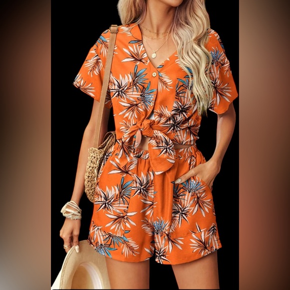 Tropical 2pc Button Down Shirt + Shorts Vacation Set - Picture 1 of 13